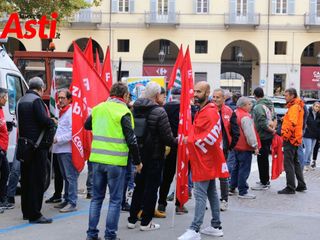 Le immagini del presidio (Merphefoto) Le immagini del presidio (Merphefoto)