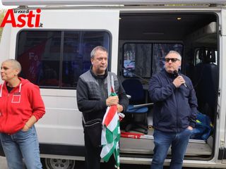 Le immagini del presidio (Merphefoto) Le immagini del presidio (Merphefoto)