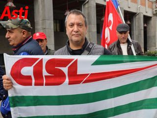 Le immagini del presidio (Merphefoto) Le immagini del presidio (Merphefoto)