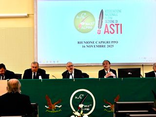 Il tavolo dei capigruppo all'assemblea annuale