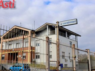 La caserma dei carabinieri di Nizza