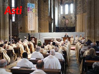 La celebrazione della Messa del Crisma in Cattedrale (Merphefoto) La celebrazione della Messa del Crisma in Cattedrale (Merphefoto)
