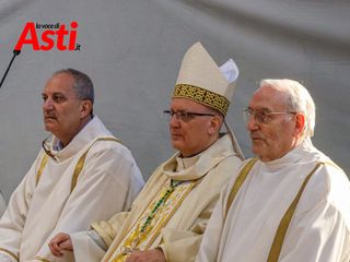 La celebrazione della Messa del Crisma in Cattedrale (Merphefoto) La celebrazione della Messa del Crisma in Cattedrale (Merphefoto)