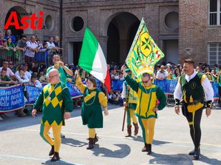 Alcune immagini dei Giochi govanili della bandiera (Merphefoto) Alcune immagini dei Giochi govanili della bandiera (Merphefoto)