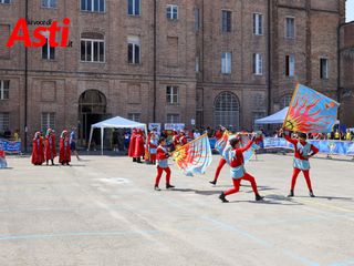 Alcune immagini dei Giochi govanili della bandiera (Merphefoto) Alcune immagini dei Giochi govanili della bandiera (Merphefoto)