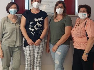 La vicepresidente Ilaria Lombardi e la segretaria Caterina Briatore insieme alle infermiere Elena Scarrone e Erika Mozzato