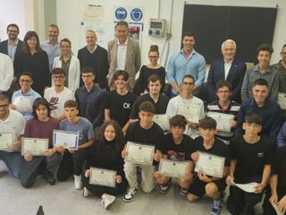 Borse di studio Artom Canelli con istituzioni e autorità locali e regionali e aziende sponsor