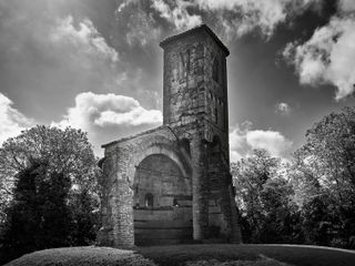 Resti della chiesa romanica dedicata ai Santi Vittore e Corona