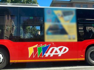 Un bus vuoto in altra fascia oraria