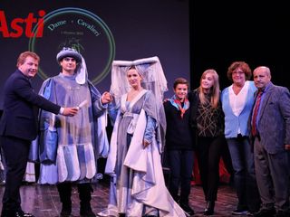 La coppia del Borgo Viatosto, Elena Maria Immacolata Bitonti e Maurizio Marello, vincitori della prima edizione del “Premio Paola Ammazzalorso”