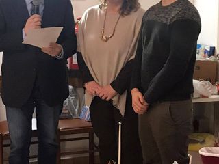 La consegna del premio al dottor Federico Imbriano