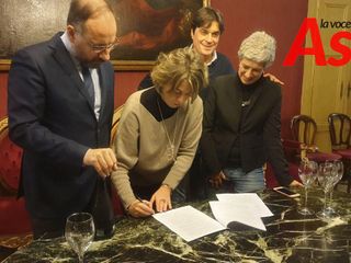 Nella foto, da sinistra: l'assessore allo Sport Mario Bovino, il sindaco Rasero, Pia Bosca e la dirigente dell'assessorato allo Sport Elena Miglia