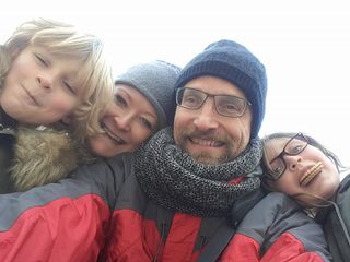 Claudio ritratto con la sua famiglia