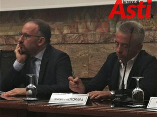 Il sindaco Rasero con l'assessore Marco Protopapa