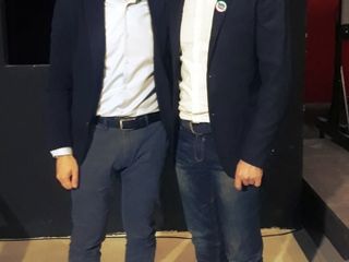 Pizzarotti e Ferrua ritratti a margine della presentazione torinese del partito