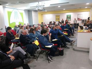 Sala gremita per l'incontro presso Coldiretti
