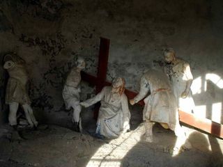 Due passaggi dedicati alla Passione di Cristo