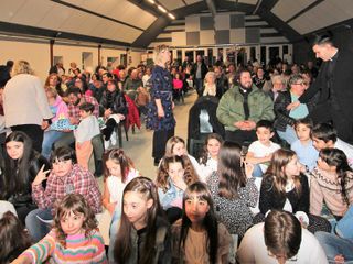 L'attesa prima di salire sul palco