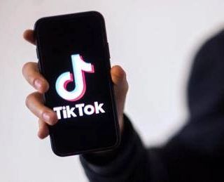 &quot;TikTok ha inviato dati personali in Cina&quot;, da Ue multa di 530 milioni di euro