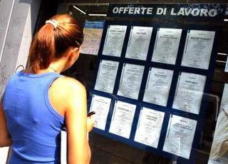 Lavoro, a marzo 2025 +450mila occupati rispetto al 2024