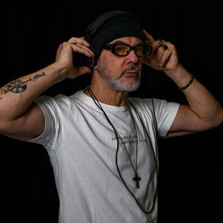 Un team di oltre 100 persone e un generoso parterre di sponsor per il dj cuneese Faber Moreira che vuol battere il record mondiale alla consolle