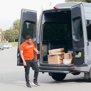 Noleggio Furgoni Mantova: La Tua Soluzione di Trasporto Affidabile