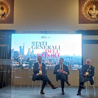 Giuseppe Caprotti, a sinistra, Lorenzo Zurino nel mezzo e a destra Mario Gasbarrino