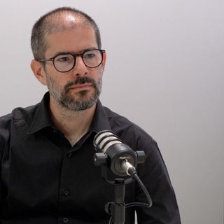 &quot;Abbiamo ricevuto il tuo curriculum&quot;: come difendersi dalle truffe al telefono o online. L'intervista all'informatico forense [VIDEO]