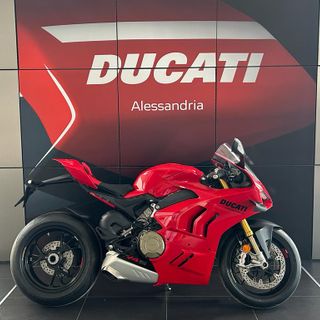 Sabato 22 aprile ad Alessandria inaugura il nuovo store Ducati, con Pecco Bagnaia