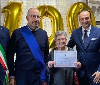 Piemonte e provincia di Asti festeggiano i 100 anni di  nonna Maria di casa Gabusi