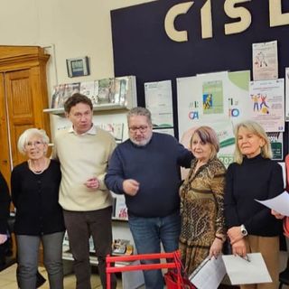 Anche la Cisl Alessandria Asti celebra le donne con Anteas. Una sedia rossa &quot;vuota&quot; per ricordare degli abusi
