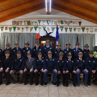 Il nuovo consiglio ANA della sezione di Asti al completo.