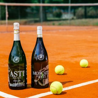 Anche quest'anno agli Internazionali BNL d'Italia si brinderà con calici di Asti Spumante e Moscato d'Asti