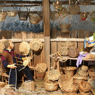 Una delle botteghe del presepe di Anna Rosa Nicola a Vezzolano