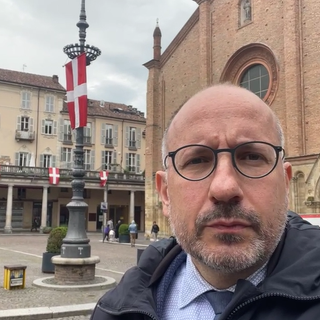 Un fermoimmagine tratto dalla breve diretta del sindaco