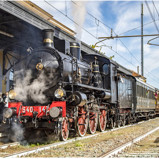 Partito oggi il TrEno Langhe, Monferrato e Roero, il primo Treno Storico enogastronomico in Italia. Ci saranno diverse possibilità di prenotare l'esperienza