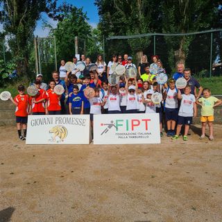 Una giornata di sport e amicizia allo Sferisterio Lungotanaro