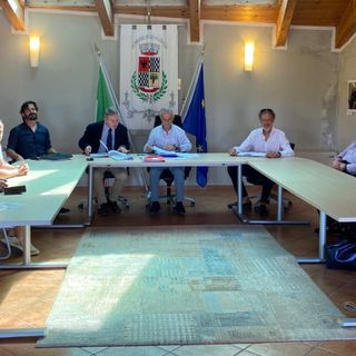 Prima riunione per la nuova giunta