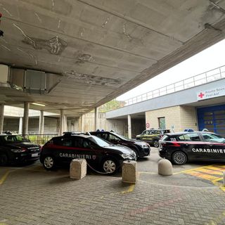 Violenza al Pronto soccorso di Asti: parenti di un bambino aggrediscono personale e distruggono materiale