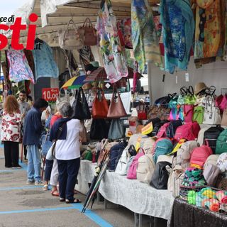 Mercato unificato di piazza del Palio: la Fiva Confcommercio analizza le criticità. &quot;I banchi segnalino la tipologia di merce&quot;