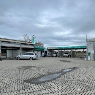 Caso autolavaggio di via Pisa ad Asti : l'opposizione chiede chiarimenti