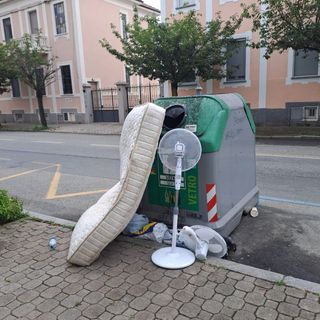 Corso Matteotti, ennesimo episodio di degrado urbano