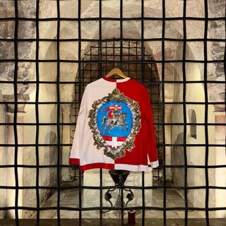 La giubba presentata ieri dal rione San Secondo