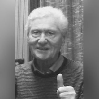 &quot;Ciao Tino, Penso a quel tuo negozio dove l'arredo sembrava uscire da una cartolina in bianconero&quot;