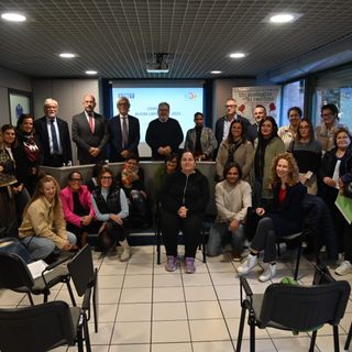 L'EBT ha attribuito buoni libro e materiale scolastico per il 2024/2025