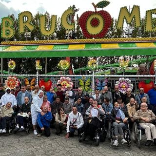Ad Albaland un pomeriggio alle giostre per gli ospiti di centri di riabilitazione e comunità cittadine