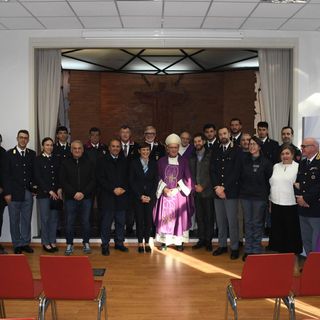 Foto di gruppo post cerimonia religiosa