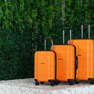 Scopri i migliori punti deposito bagagli a Pescara con Radical Storage