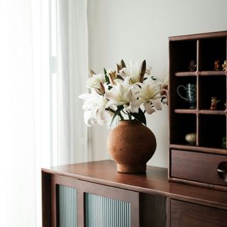 Credenza Moderna: eleganza e funzionalità per il tuo spazio living