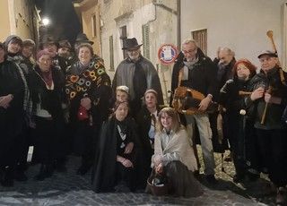 Calamandrana riscopre l'antico rito del &quot;Cantè j'euv&quot;